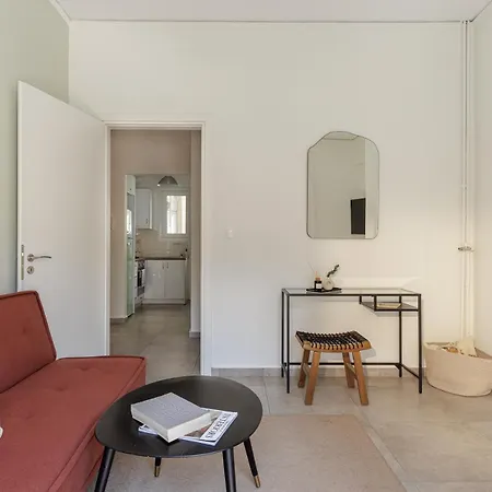 Apartment Lovely 1-bedroom With Balcony *